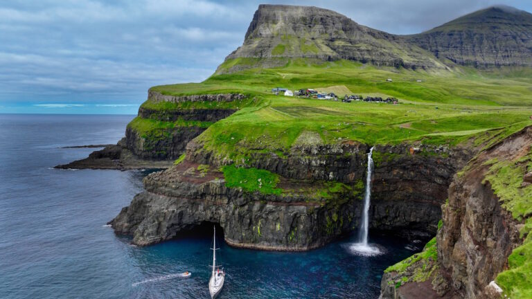 kiedy jechać na Wyspy Owcze?